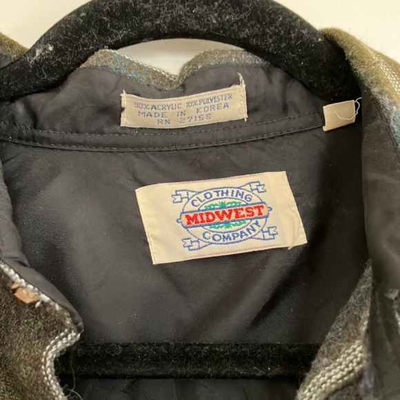 Vintage Flannel - Picture 2 of 4